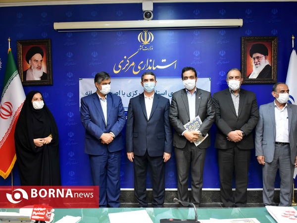 نشست خبری استاندار مرکزی
