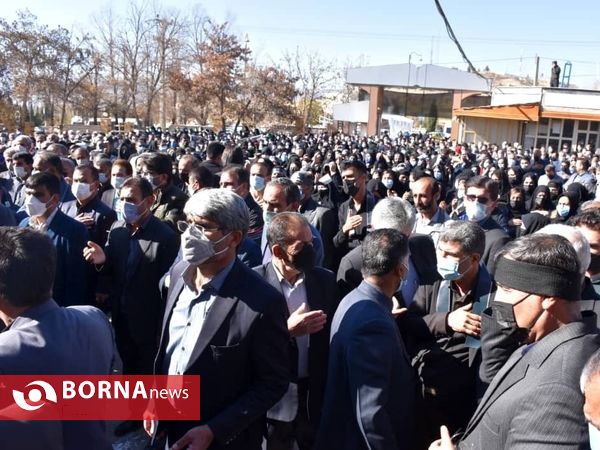 مراسم استقبال از پیکر معلم و خبرنگار فرهیخته کهگیلویه و بویراحمدی در یاسوج