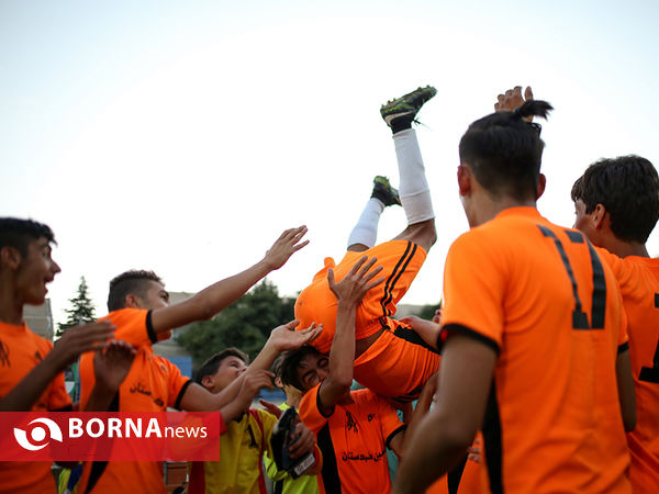 مسابقات فوتبال لیگ پرشین