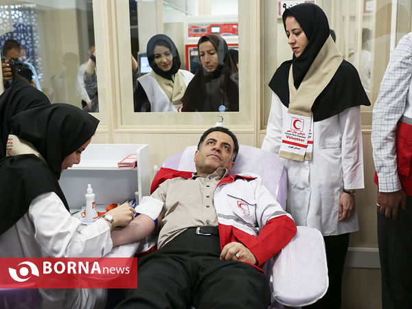 رونمایی و افتتاح اولین مرکز دریافت و اهدای خون داوطلبانه