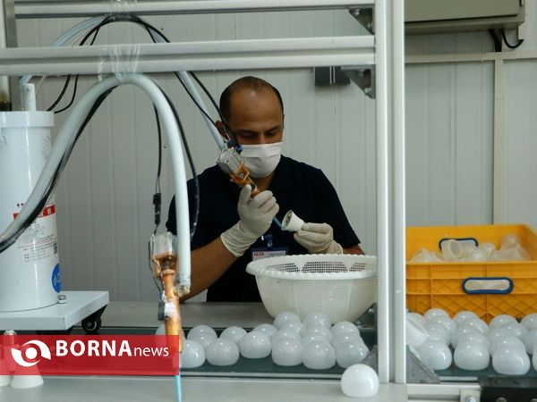 "جهش تولید در سرزمین فتح"- بهره برداری از واحد تولید کننده لامپ های کم مصرف در شهرک صنعتی خرمشهر
