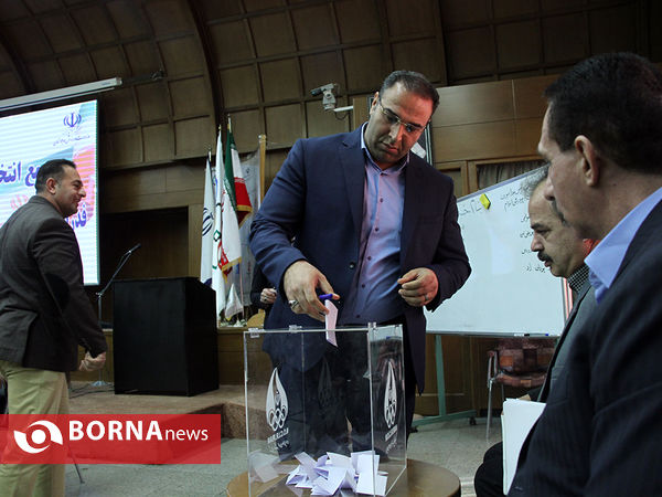 مجمع انتخاباتی فدراسیون بدنسازی و پرورش اندام