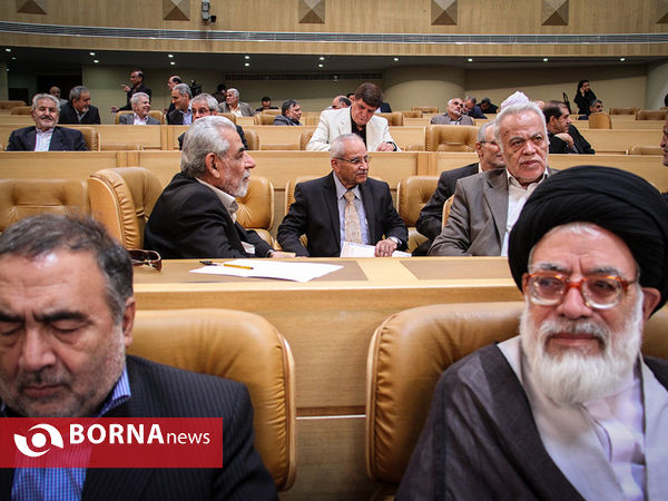 نشست دولتمردان دفاع مقدس