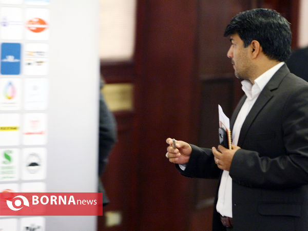 چهارمين همايش اعطاي گواهينامه و تنديس رعايت حقوق مصرف كنندگان استان تهران