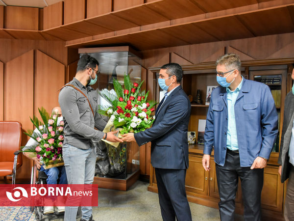 حضور ملی پوشان بسکتبال با ویلچر کشور در دفتر استاندار مرکزی