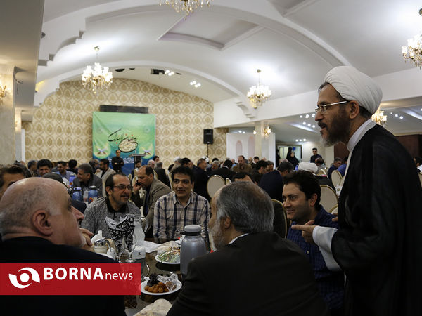 ضیافت افطاری حجت الاسلام والمسلمین احمد مازنی
