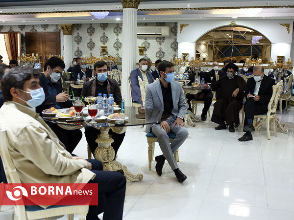 جلسه هم اندیشی با نخبگان و فرهیختگان