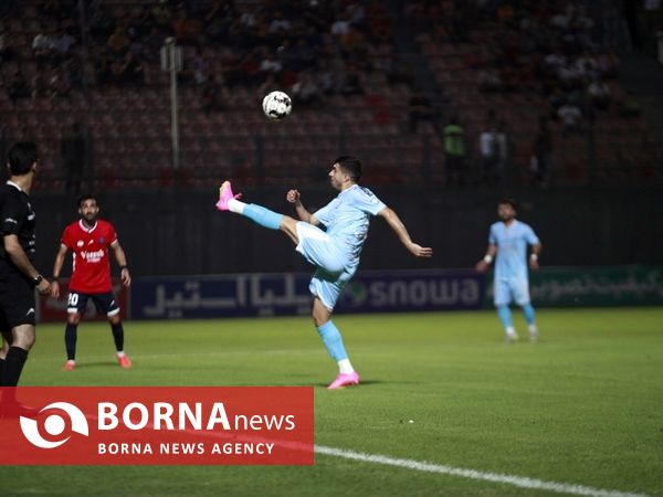 نساجی مازندران و پیکان تهران