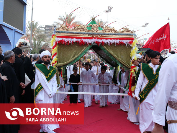 حال و هوای تاسوعای حسینی در بین الحرمین