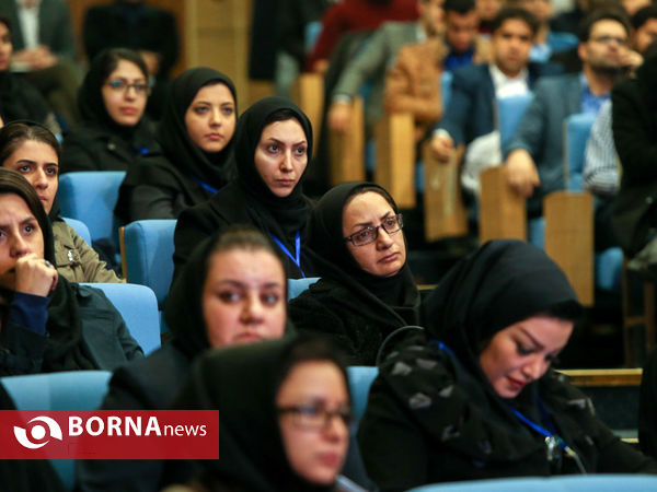 هم اندیشی صمیمانه جوانان با دولت