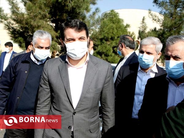 مراسم رونمایی از محصولات جدید شرکت نفت ایرانول