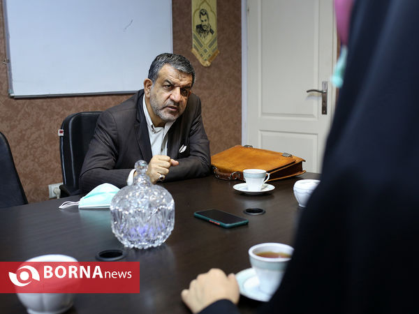 حضور رضا تقی پور نماینده مجلس در خبرگزاری برنا