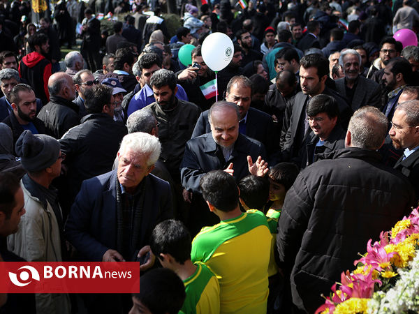 راهپیمایی ۲۲ بهمن -۲