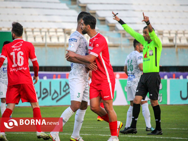 دیدارتیم های فوتبال آلومینیوم اراک -پرسپولیس