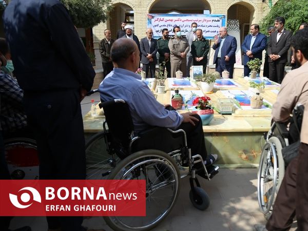 عطرافشانی یادمان شهدای گمنام ساری در هفته پارالمپیک