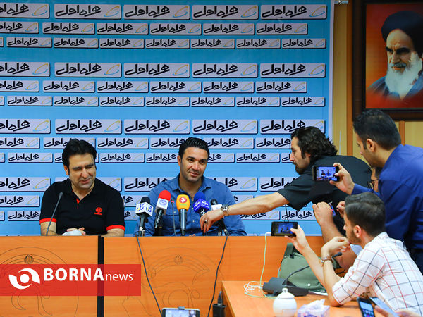 نشست خبری مربیان تیم های پرسپولیس و نساجی