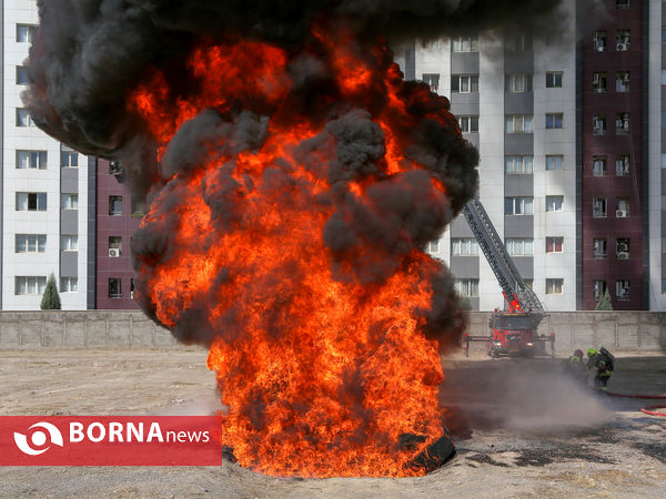 مانور بزرگ امداد و نجات نیروهای آتش نشان