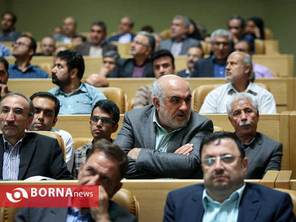 رییس‌جمهوری در جمع تلاشگران عرصه تعاونی‌های کشور
