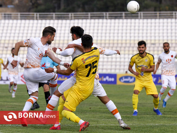 فجرسپاسی شیراز - مس کرمان