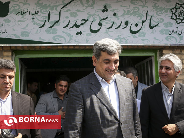آیین نواختن زنگ دانش آموز شهید