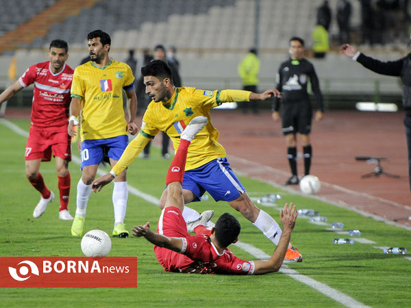 دیدار تیم های فوتبال پرسپولیس -صنعت نفت