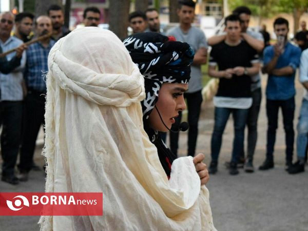 تئاتر خیابانی هفت بوو کله در کرمانشاه