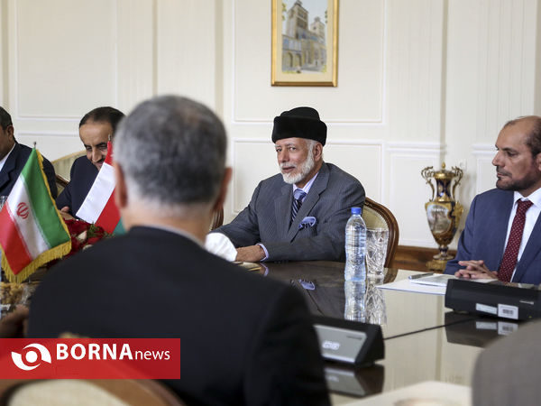 دیدار وزیر خارجه عمان با محمدجواد ظریف
