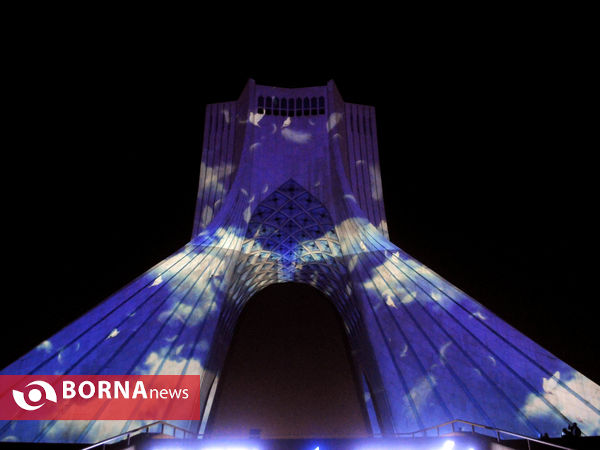 اجرای  نورپردازی سه بعدی ( ویدئو مپینگ ) به مناسبت اولین سالگرد درگذشتگان پرواز ۷۵۲ هواپیمایی اوکراین