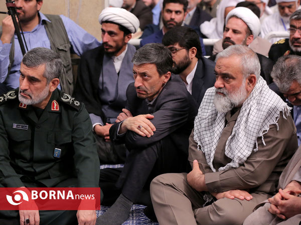 دیدار مسئولان نظام و میهمانان کنفرانس وحدت اسلامى‌ با رهبر انقلاب