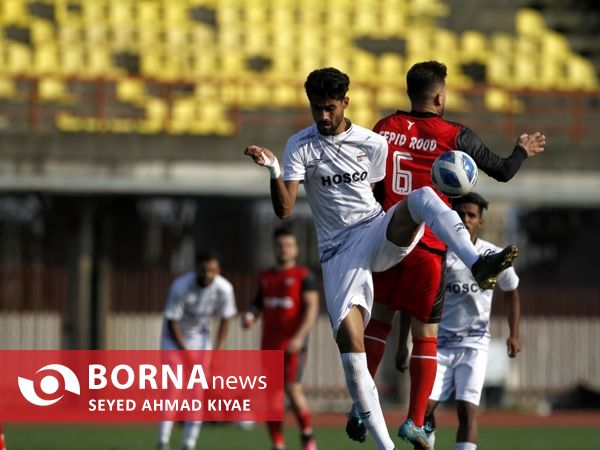 دیدار تیم‌های فوتبال سپیدرود رشت _ فولاد هرمزگان