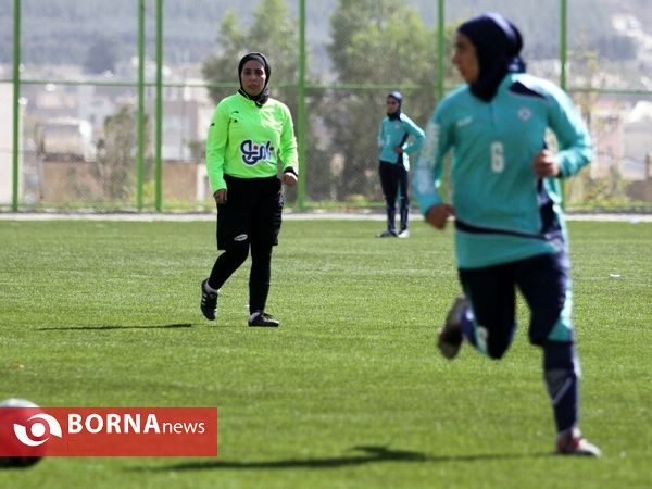 برد شیرین تیم فوتبال بانوان  ذوب آهن در مقابل استقلال خوزستان