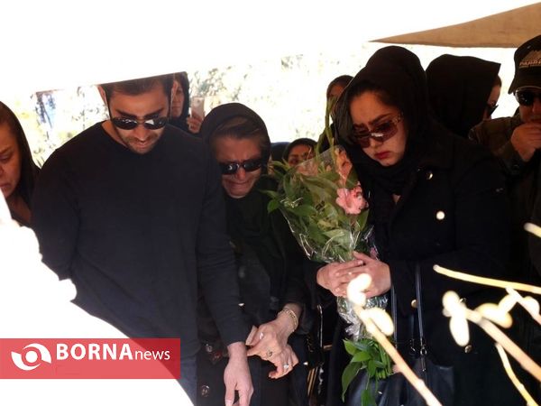 تدفین پیکر ایرج دانایی فرد پیشکسوت فوتبال و بازیکن استقلال ایران