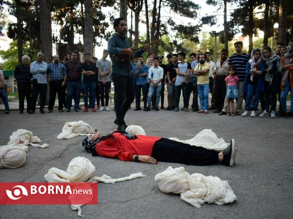تئاتر خیابانی هفت بوو کله در کرمانشاه