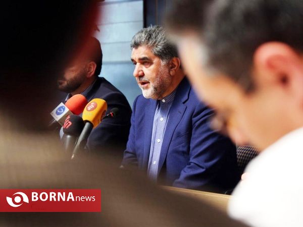 نشست صميمانه استاندار تهران با اصحاب رسانه
