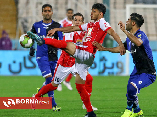 دیدار تیم های پرسپولیس تهران - استقلال خوزستان