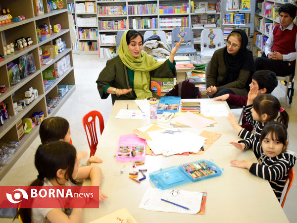 کارگاه شاهنامه‌خوانی گروه نونهالان همایون خبرگزاری برنا در شهر کتاب کرمانشاه