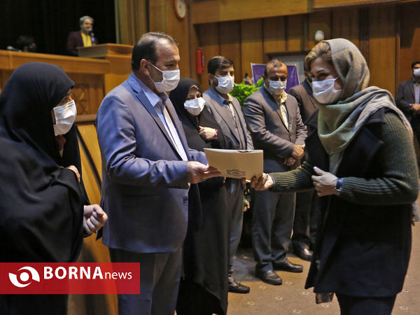 مراسم تجلیل از بانوان قهرمان مربیان ، داوران بین‌المللی استان فارس