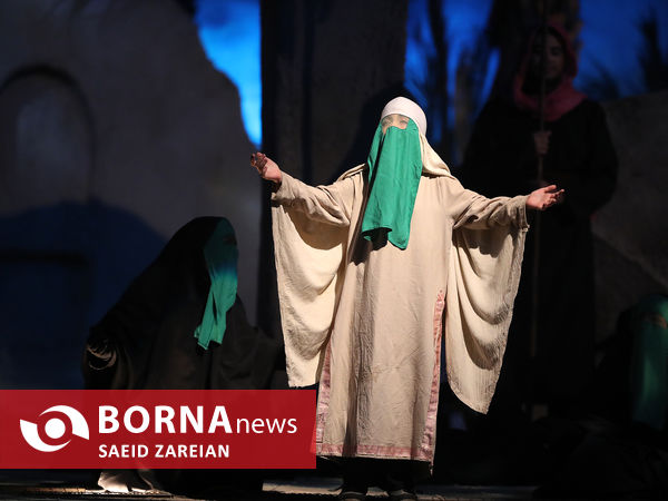 نمایش میدانی «تنهاتر از مسیح»