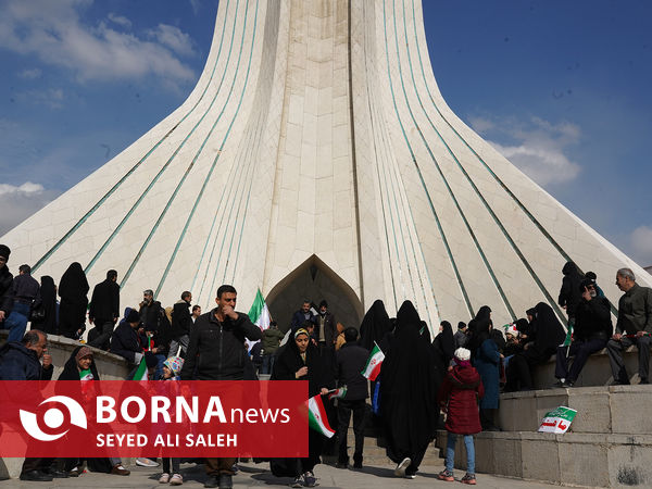 راهپیمایی ۲۲ بهمن - میدان آزادی تهران