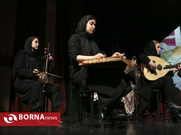 اجرای کنسرت گروه سنتی دانشگاه تهران
