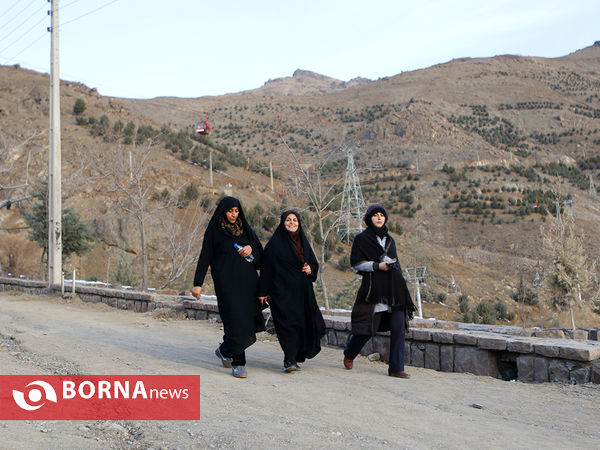 کوهپیمایی کارکنان وزارت ورزش و جوانان با حضور مناف هاشمی