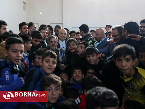 افتتاح مجموعه ورزشی شهید خوراکیان