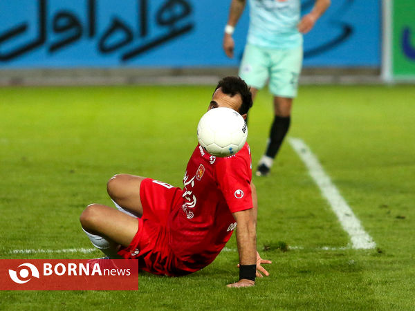 دیدار تیم های شهرخودرو مشهد و سایپا تهران