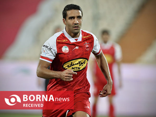 دیدار تیم های فوتبال پرسپولیس - ذوب آهن