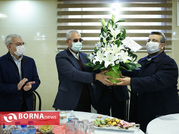 دیدار سخنگوی دولت با خیرین ارامنه در کلیسای ارامنه وارطان مقدس