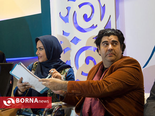 در حاشیه نمایشگاه مطبوعات