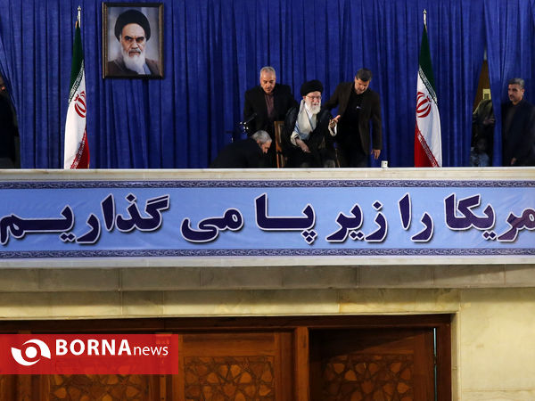 حضور رهبر انقلاب در حرم امام راحل ( ره ) -۲