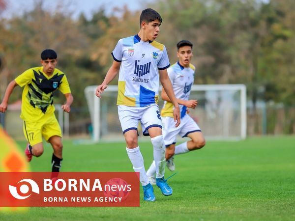 دیدار تیم های فوتبال بامداد  اراک- بصیر اهواز