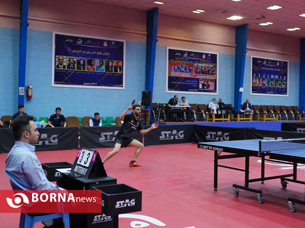 مسابقات  لیگ برتر بزرگسالان تنیس روی میز