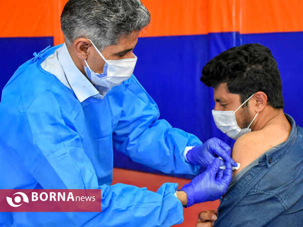 واکسیناسیون پرسنل درمان استان مرکزی